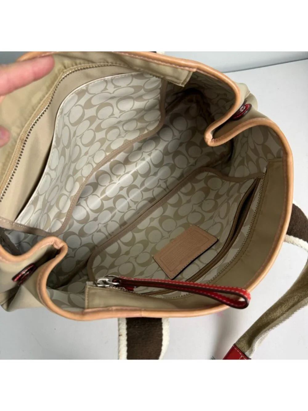 Coach Vintage 2005 Hampton Nylon Tote Bag Medium Tan Red Coastal Preppy Y2K